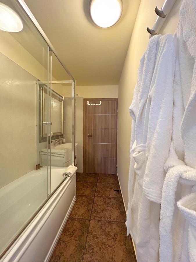 Thea Apartment 蒂米什瓦拉 外观 照片